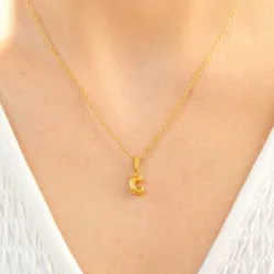 vedenkestävät c-kirjain kaulaketju kullattu teräs - OCEANA