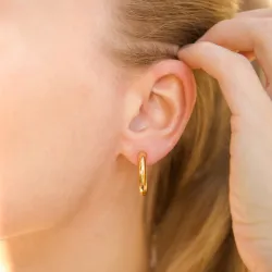 4 x 21 mm vedenkestävät rengaskorvakorut  kullattu teräs - OCEANA