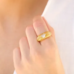 vedenkestävät sydän sormus kullattu teräs - OCEANA