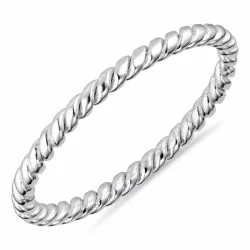 Simple Rings sormus hopeaa