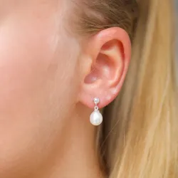 helmi ketjukorvakorut  hopea