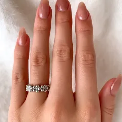 kukka sormus oksidoitua sterlinghopeaa