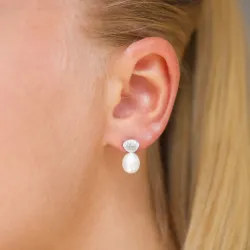 pääkalloa helmi korvarenkaat  hopea