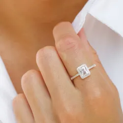 neliskulmainen zirkoni sormus hopea